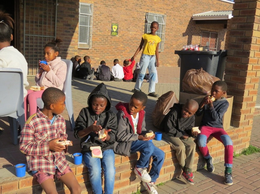 BUDDY: HOLIDAY PROGRAMME